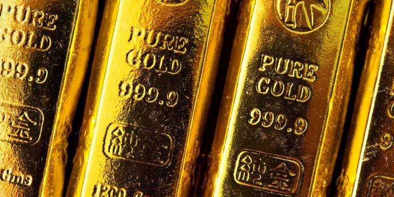 Kurs XAU/USD wzrósł o 0,50%. Cena złota wreszczie wystrzeli?