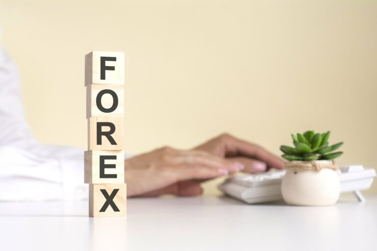 Focus on Forex – jak skupić się i zarabiać na rynku walutowym?