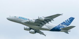 Samolot Airbus A380